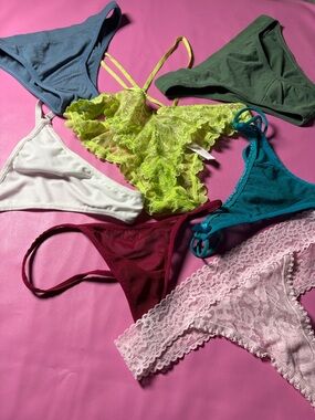 Women’s Lace & Bikini Pack - Multicolor